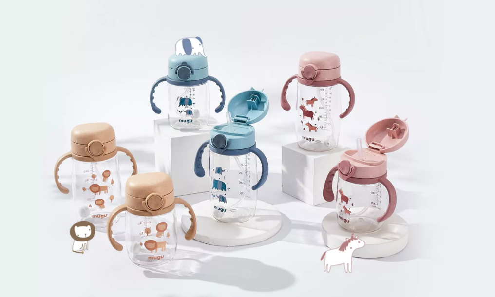 Bình nước Tritan mugu